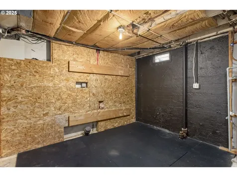7128 N Leonard Street Portland OR 97203