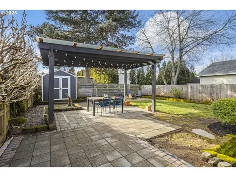 7128 N Leonard Street Portland OR 97203