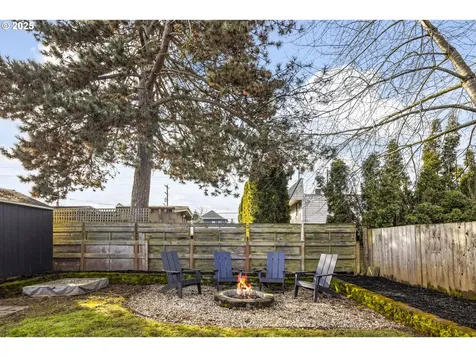 7128 N Leonard Street Portland OR 97203