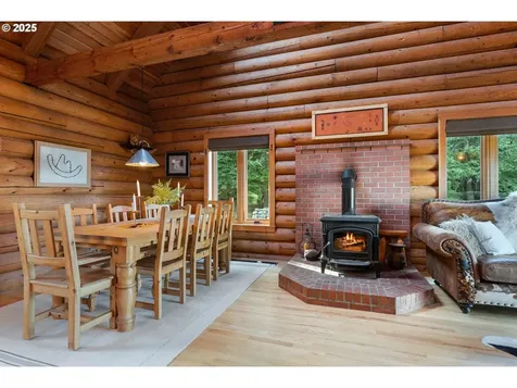 2300 Elder Road Hood River OR 97031