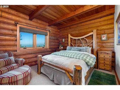2300 Elder Road Hood River OR 97031