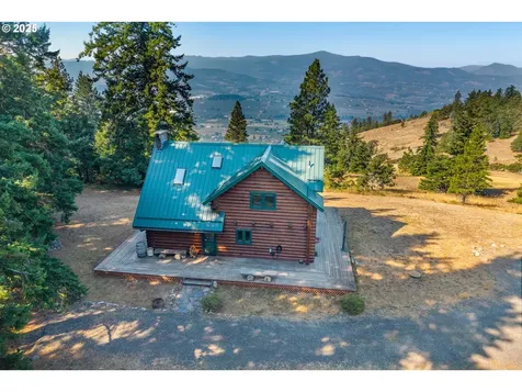 2300 Elder Road Hood River OR 97031
