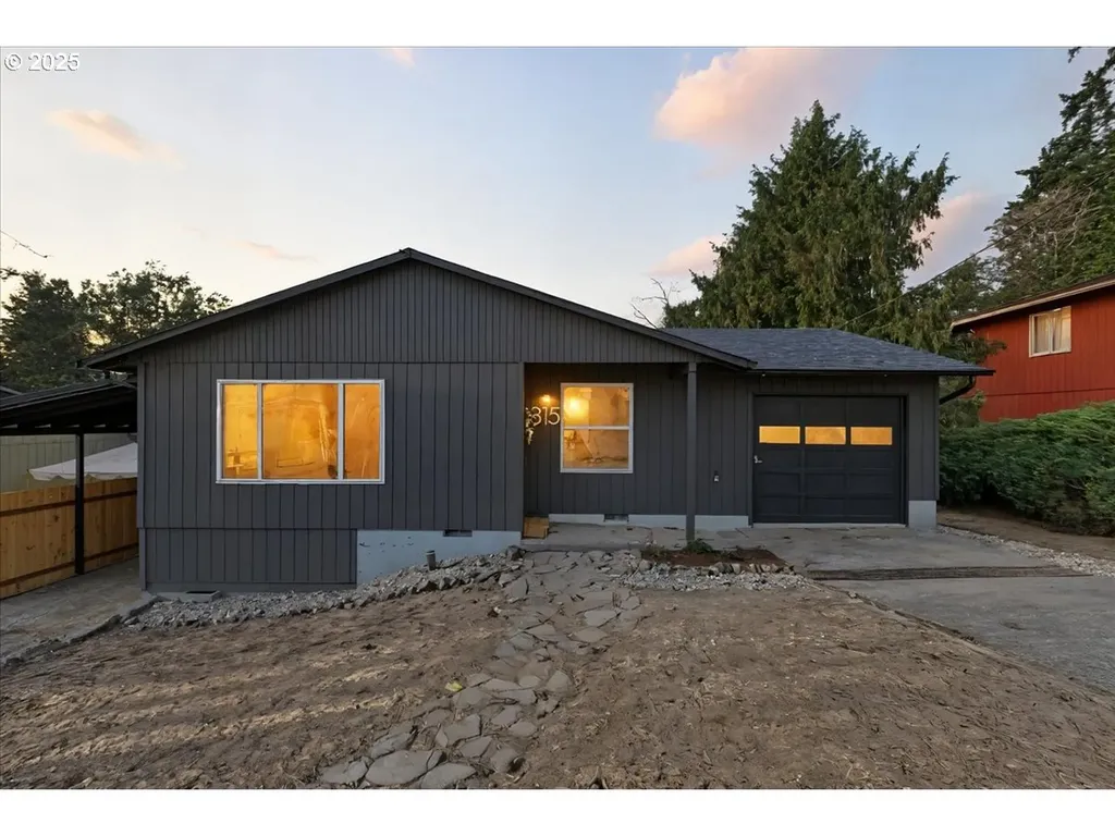 315 Fox Street Rainier OR 97048