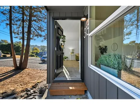 315 Fox Street Rainier OR 97048