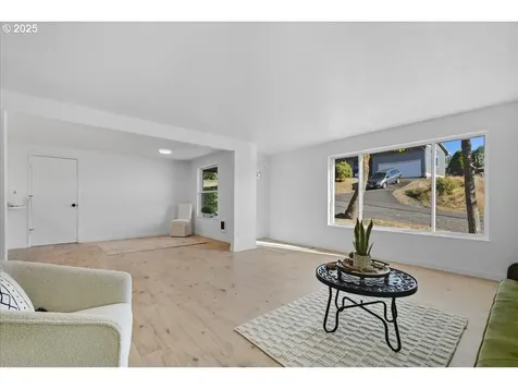 315 Fox Street Rainier OR 97048