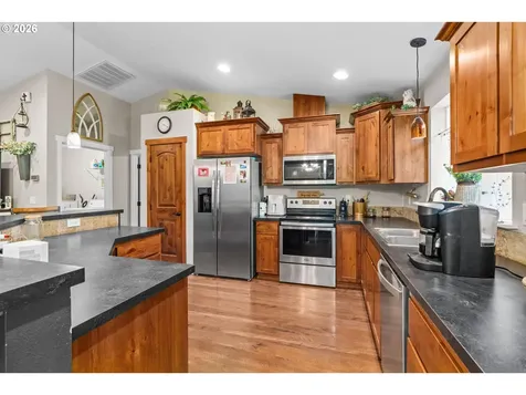 38160 Franklin Butte Road Scio OR 97374