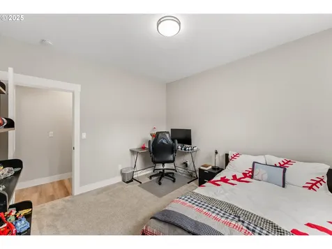 360 Champagne Creek Drive Roseburg OR 97471