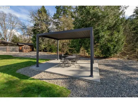 360 Champagne Creek Drive Roseburg OR 97471