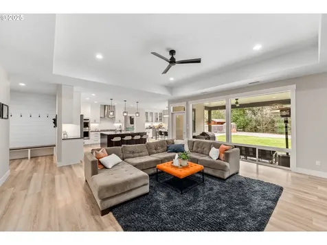 360 Champagne Creek Drive Roseburg OR 97471