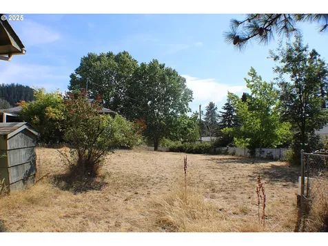 267 Crest Drive Myrtle Creek OR 97457