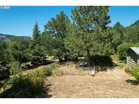 267 Crest Drive Myrtle Creek OR 97457