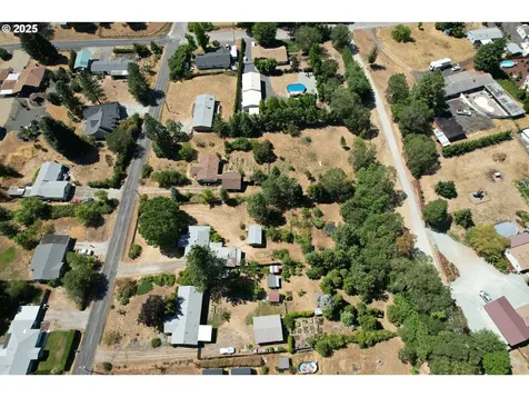 267 Crest Drive Myrtle Creek OR 97457