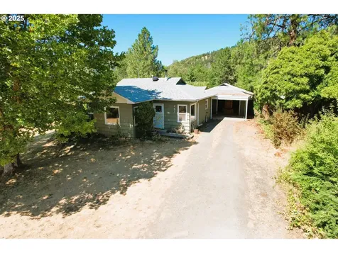 267 Crest Drive Myrtle Creek OR 97457