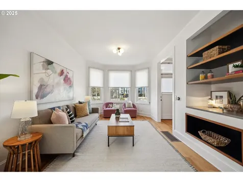 1720 SE Franklin Street Portland OR 97202