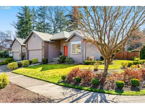 5140 NE Molly Street Hillsboro OR 97124