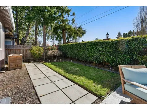 5140 NE Molly Street Hillsboro OR 97124