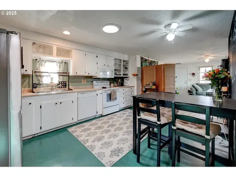 328 SW Westvale Street Mcminnville OR 97128