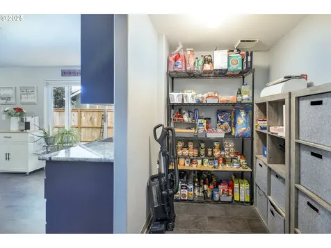 2550 NE Aaron Drive Mcminnville OR 97128