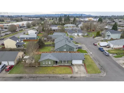 2550 NE Aaron Drive Mcminnville OR 97128