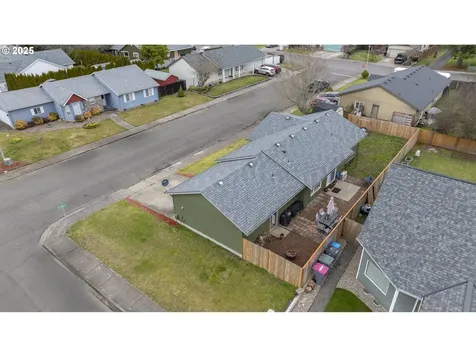 2550 NE Aaron Drive Mcminnville OR 97128