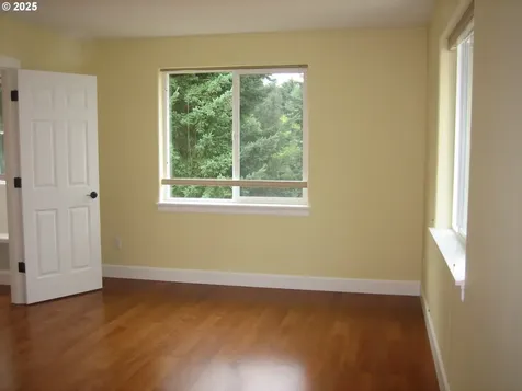 2214 NW 123rd Street Vancouver WA 98685