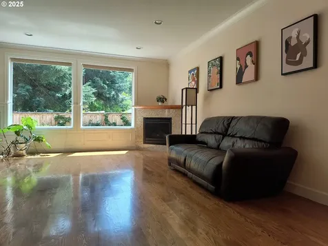 2214 NW 123rd Street Vancouver WA 98685