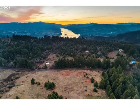 4 Windsong Lane White Salmon WA 98672
