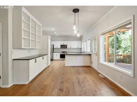 9508 SW Jonathan Court Portland OR 97219