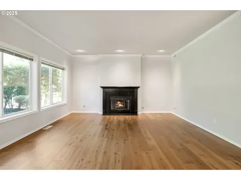 9508 SW Jonathan Court Portland OR 97219