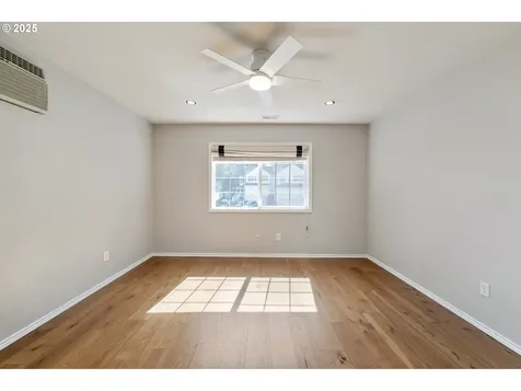 9508 SW Jonathan Court Portland OR 97219