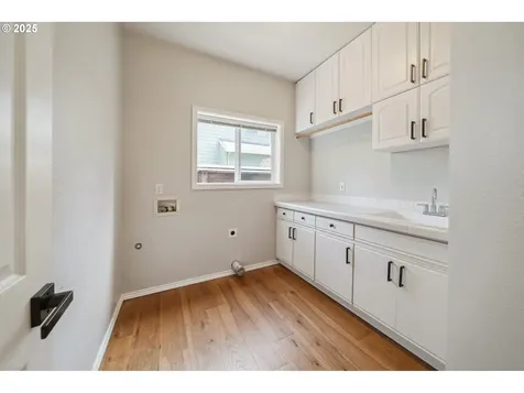 9508 SW Jonathan Court Portland OR 97219