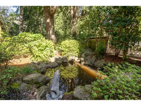 9508 SW Jonathan Court Portland OR 97219