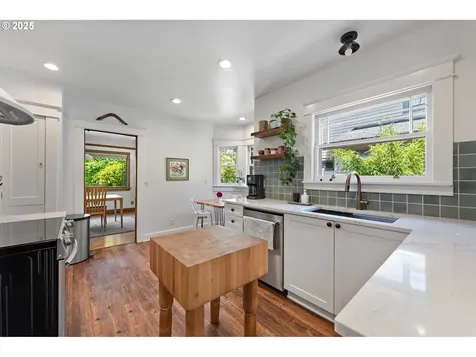 4014 N Concord Avenue Portland OR 97227