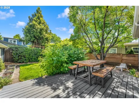 4014 N Concord Avenue Portland OR 97227