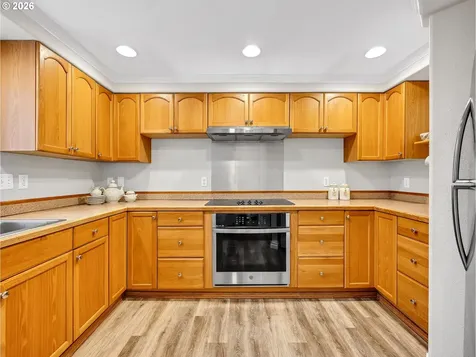 1312 Jackson Street Oregon City OR 97045