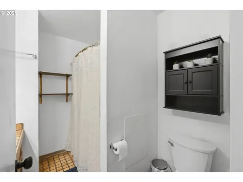 3793 Fir Street North Bend OR 97459