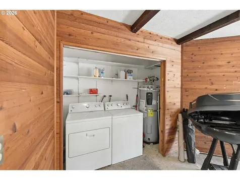 3793 Fir Street North Bend OR 97459