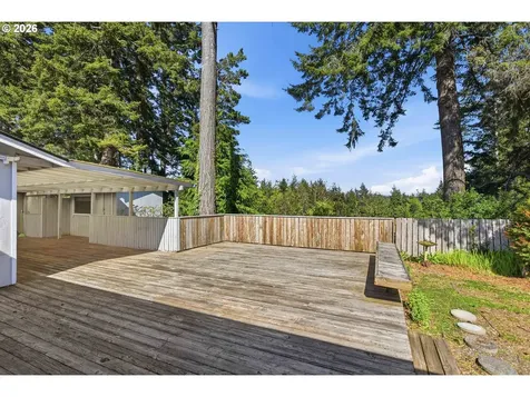 3793 Fir Street North Bend OR 97459