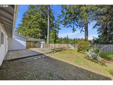 3793 Fir Street North Bend OR 97459