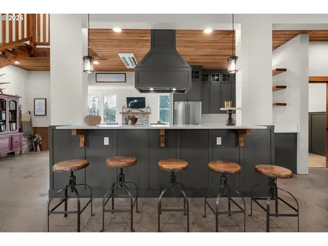 101 SW Juniper Avenue Warrenton OR 97146