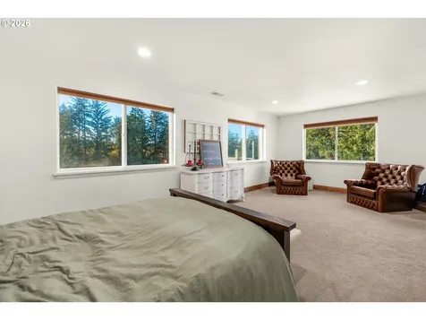 101 SW Juniper Avenue Warrenton OR 97146
