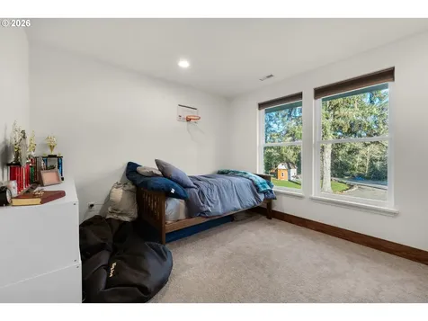 101 SW Juniper Avenue Warrenton OR 97146
