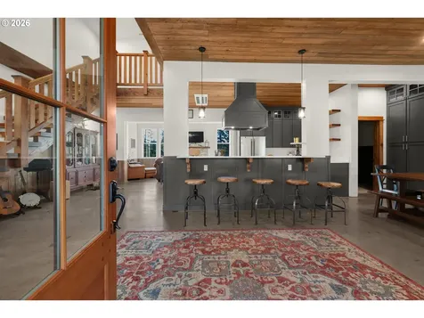 101 SW Juniper Avenue Warrenton OR 97146