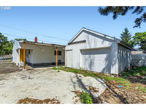7508 SE Ogden Street Portland OR 97206