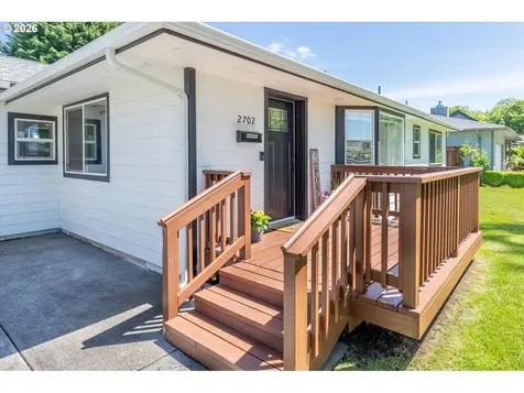 2702 Lilac Street Longview WA 98632