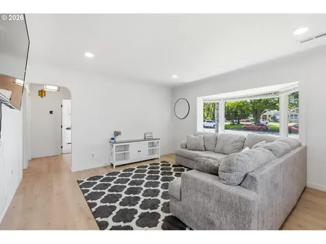 2702 Lilac Street Longview WA 98632