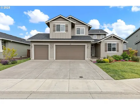 1404 Farmington Drive Junction City OR 97448