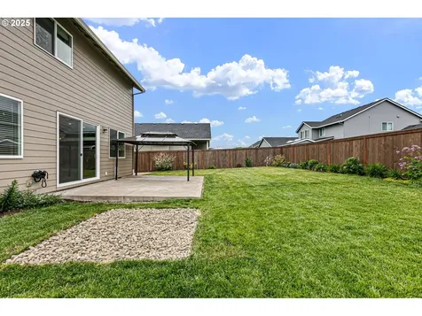1404 Farmington Drive Junction City OR 97448