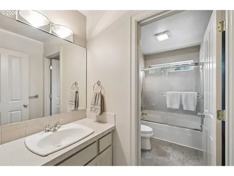 8444 SE 138th Drive Portland OR 97236