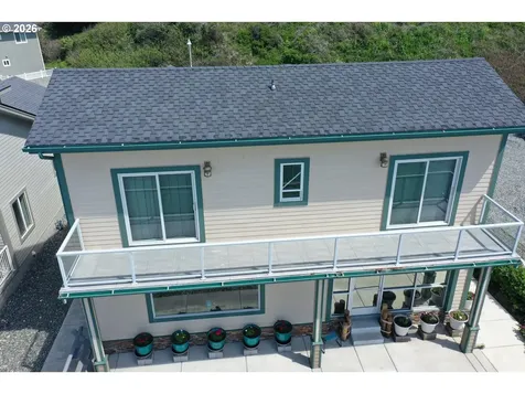 28978 Vizcaino Court Gold Beach OR 97444